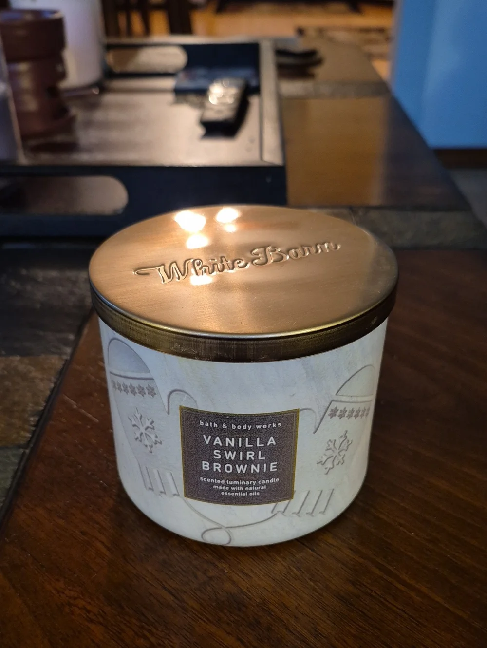 White Barn Vanilla Swirl Brownie Candle - New 3 Wick Candle